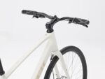 Trek FX 1 Gen 4 Era White 2027 – Image 3