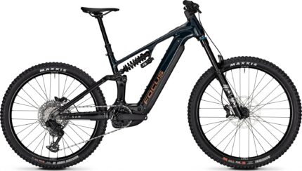 Focus Sam 8 Classicgreen/Obsidianblack 2027